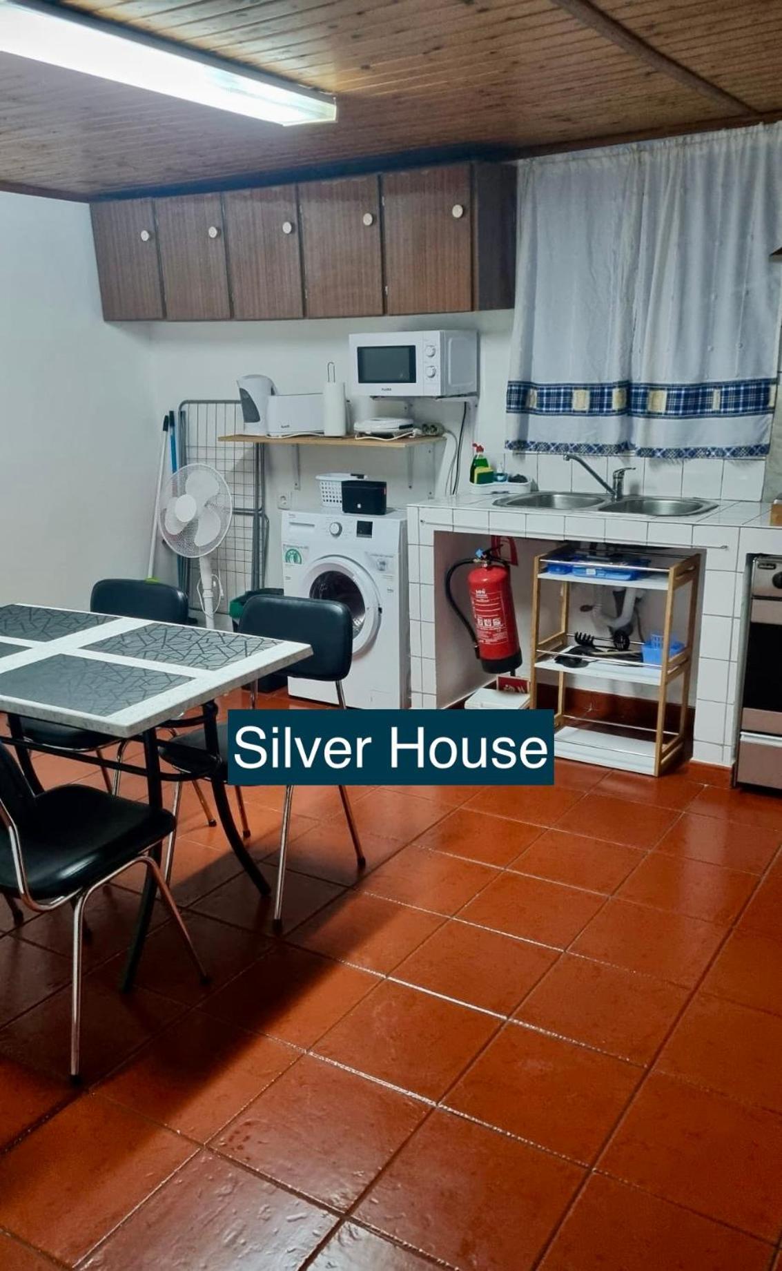 Golden House Βίλα Angra do Heroísmo Εξωτερικό φωτογραφία